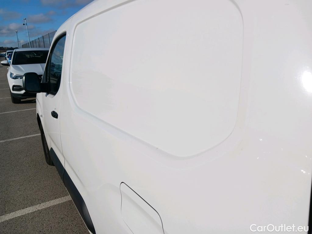  Citroen  Berlingo CITROEN  / 2018 / 3P / furgón derivado de turismo Talla M BlueHDi 73kW CONTROL #8