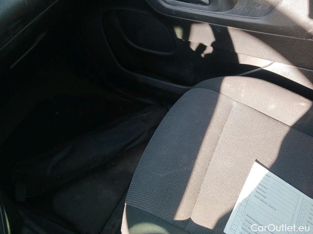  Citroen  Berlingo CITROEN  / 2018 / 3P / furgón derivado de turismo Talla M BlueHDi 73kW CONTROL #24