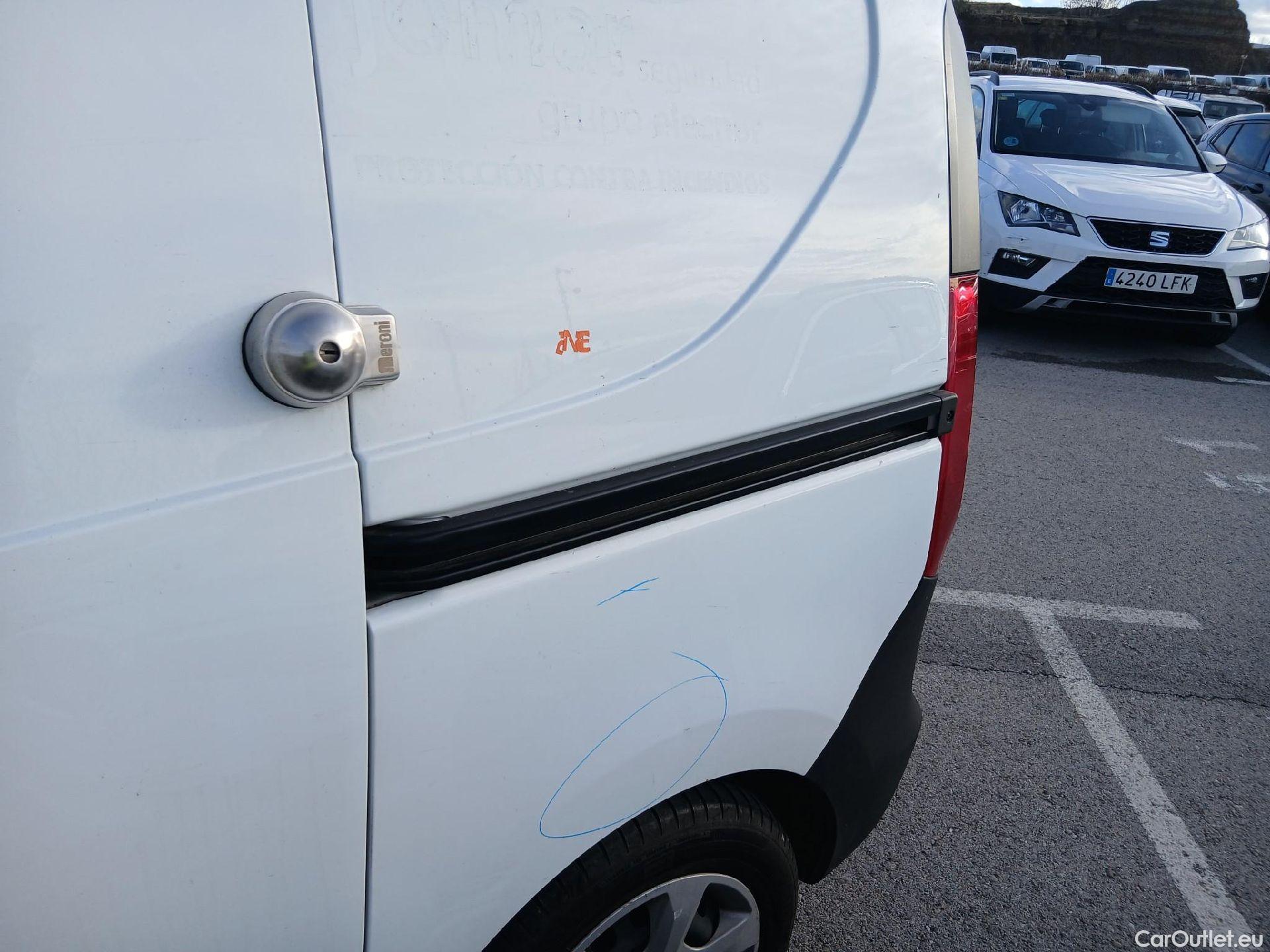  Dacia  Dokker DACIA  / 2013 / 4P / furgón derivado de turismo Van Essential 1.6 80kW (110CV) ECO-G #18