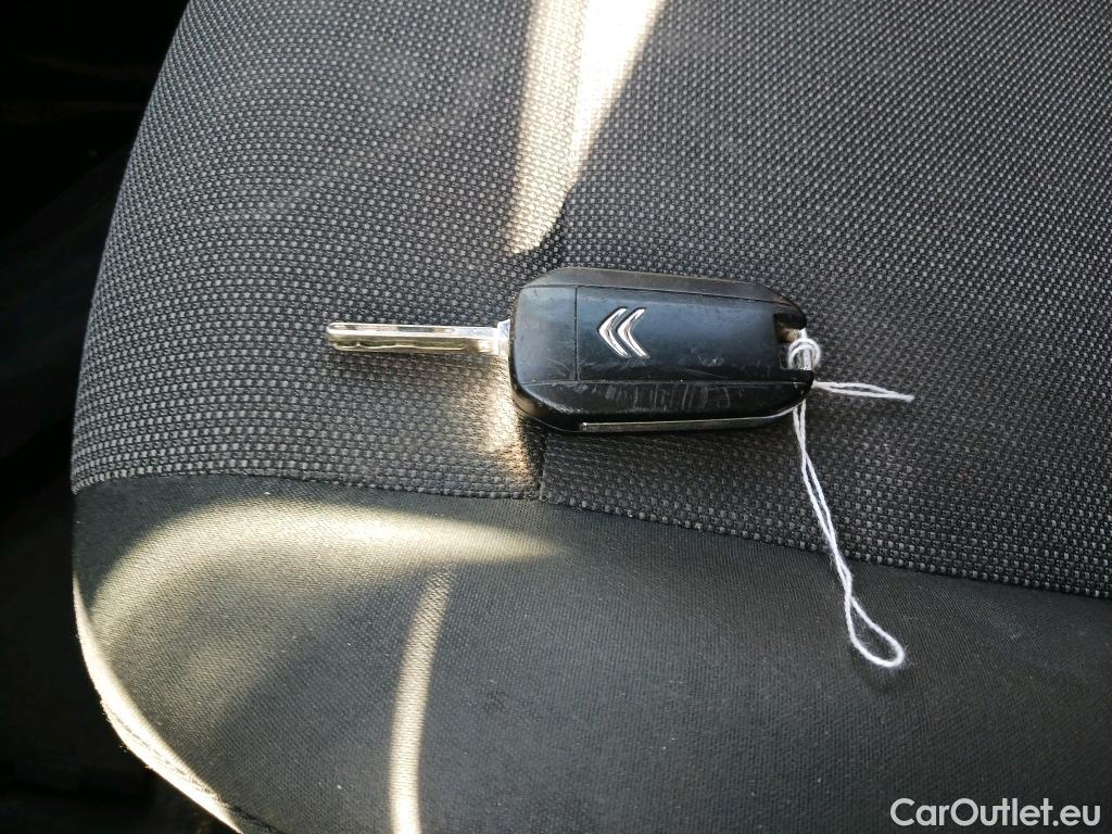  Citroen  Berlingo CITROEN  / 2018 / 3P / furgón derivado de turismo Talla M BlueHDi 73kW CONTROL #3