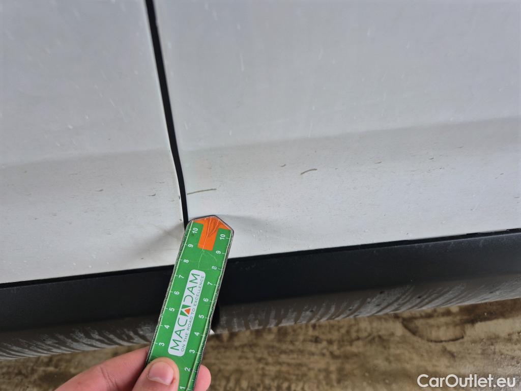  Land Rover  Discovery FIAT Doblò / 2022 / 5P / combi Combi (N1) BlueHDi 1.5 L 100CV (AC) #20