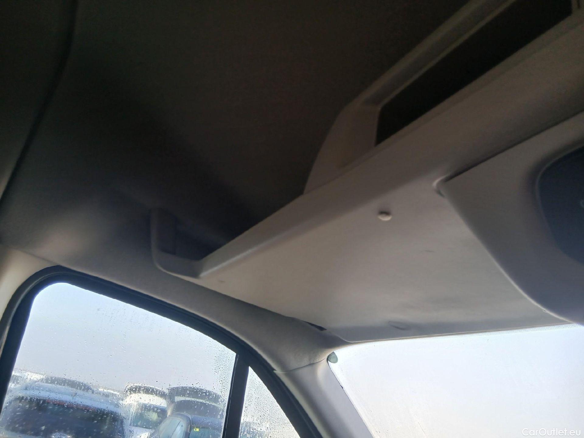  Ford  Transit FORD  / 2013 / 4P / combi 350 96kW L2H2 Kombi Trail MHEV #23