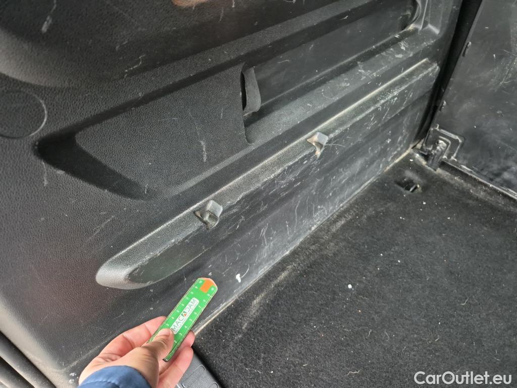  Land Rover  Discovery FIAT Doblò / 2022 / 5P / combi Combi (N1) BlueHDi 1.5 L 100CV (AC) #12