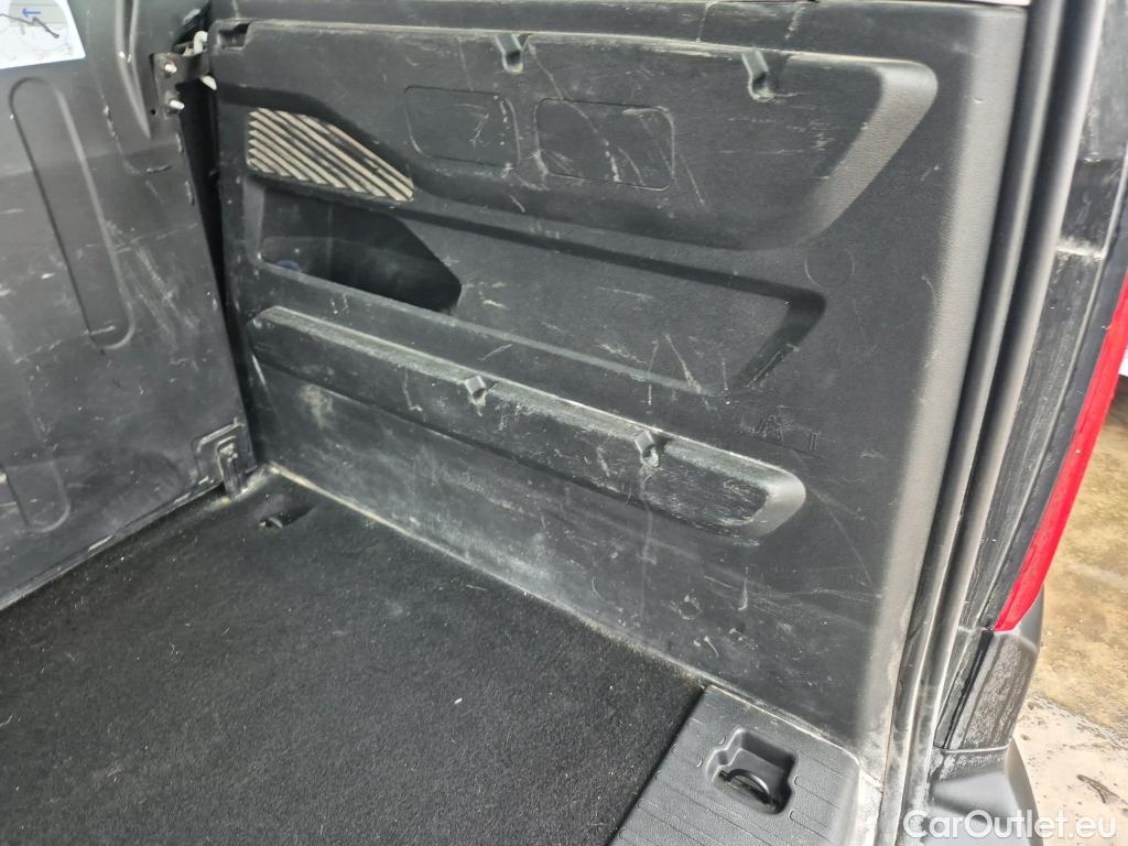  Land Rover  Discovery FIAT Doblò / 2022 / 5P / combi Combi (N1) BlueHDi 1.5 L 100CV (AC) #13