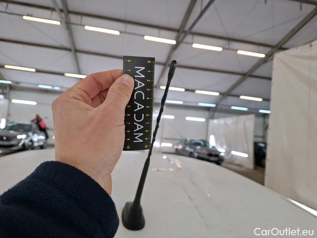  Citroen  C3  Feel Business 1.2 PureTech 80CV BVM5 E6d #16