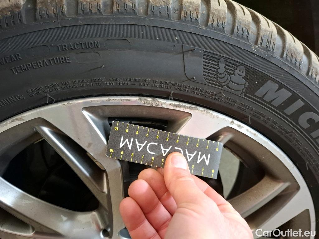  Bmw  X1 Série  sDrive18d Lounge 2.0 150CV BVA8 E6d #12