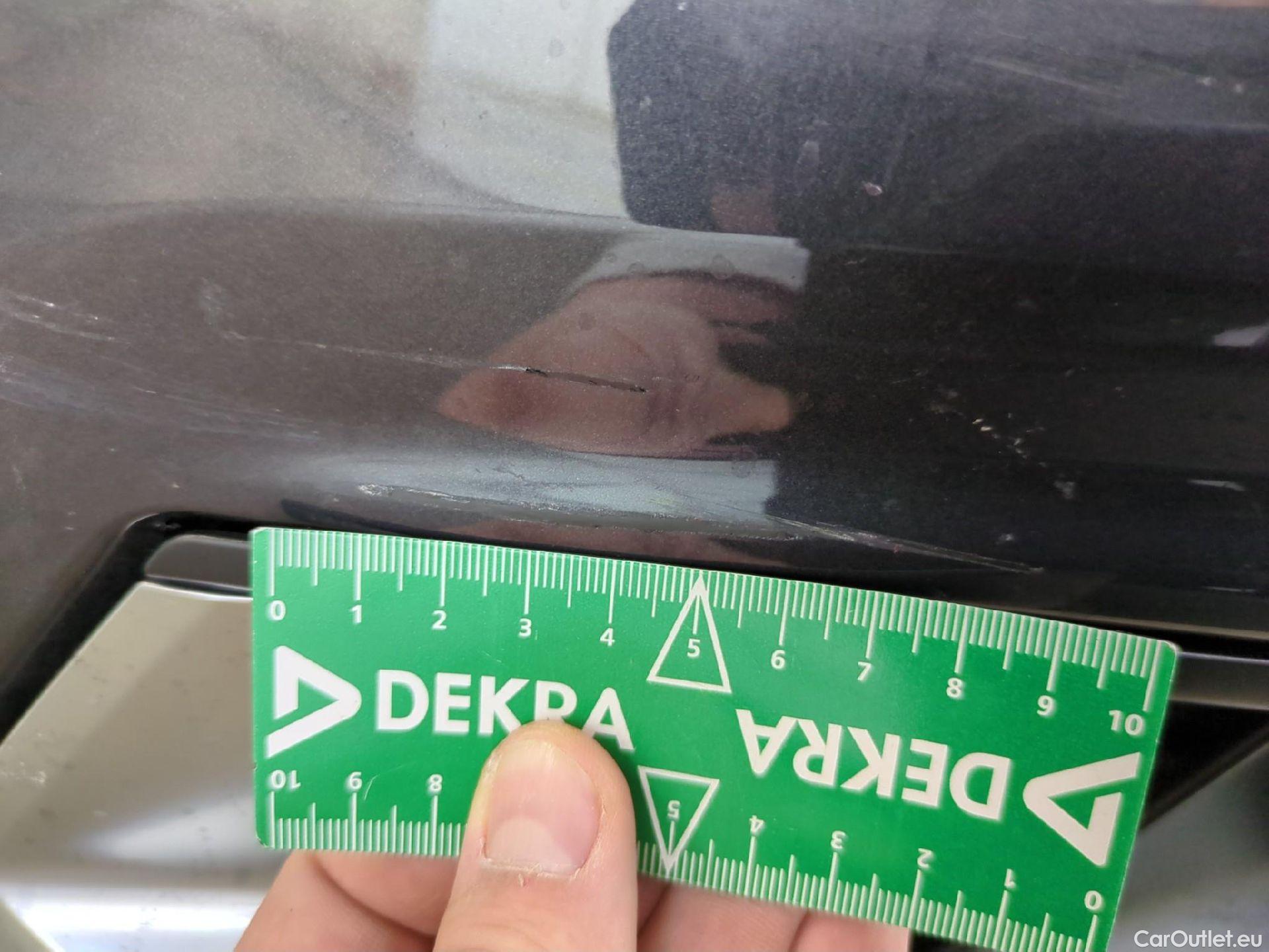  Audi  A4 AUDI  / 2019 / 4P / Berline 35 TFSI 150 S Tronic Avus #27