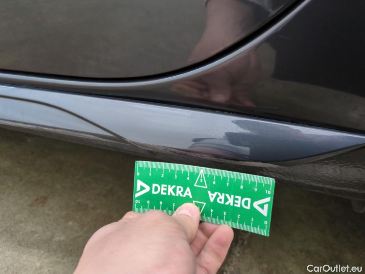  Audi  A4 AUDI  / 2019 / 4P / Berline 35 TFSI 150 S Tronic Avus #43