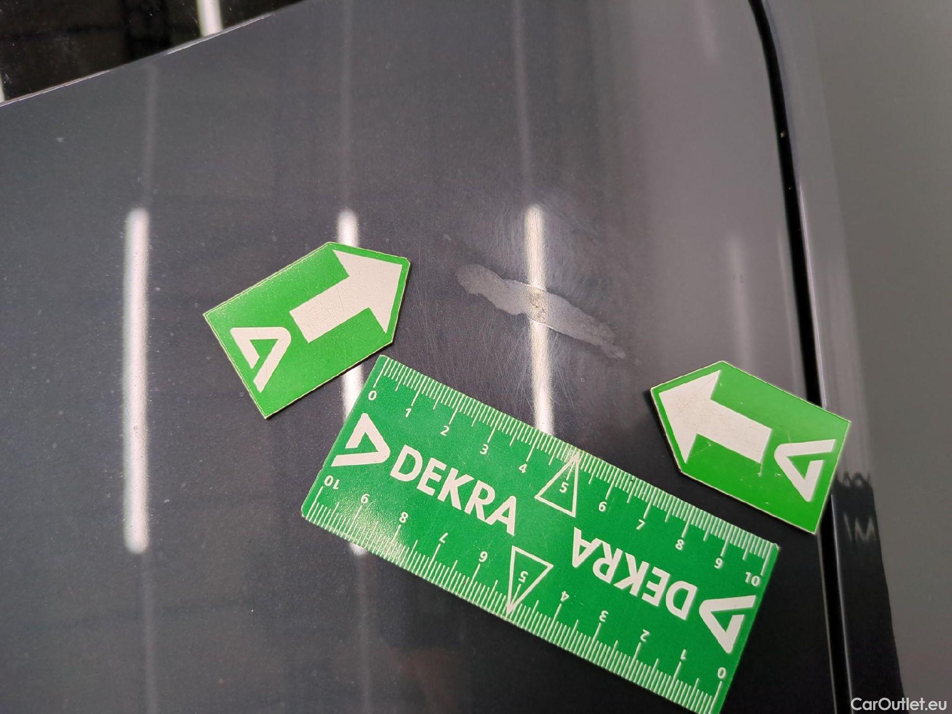  Audi  A4 AUDI  / 2019 / 4P / Berline 35 TFSI 150 S Tronic Avus #41