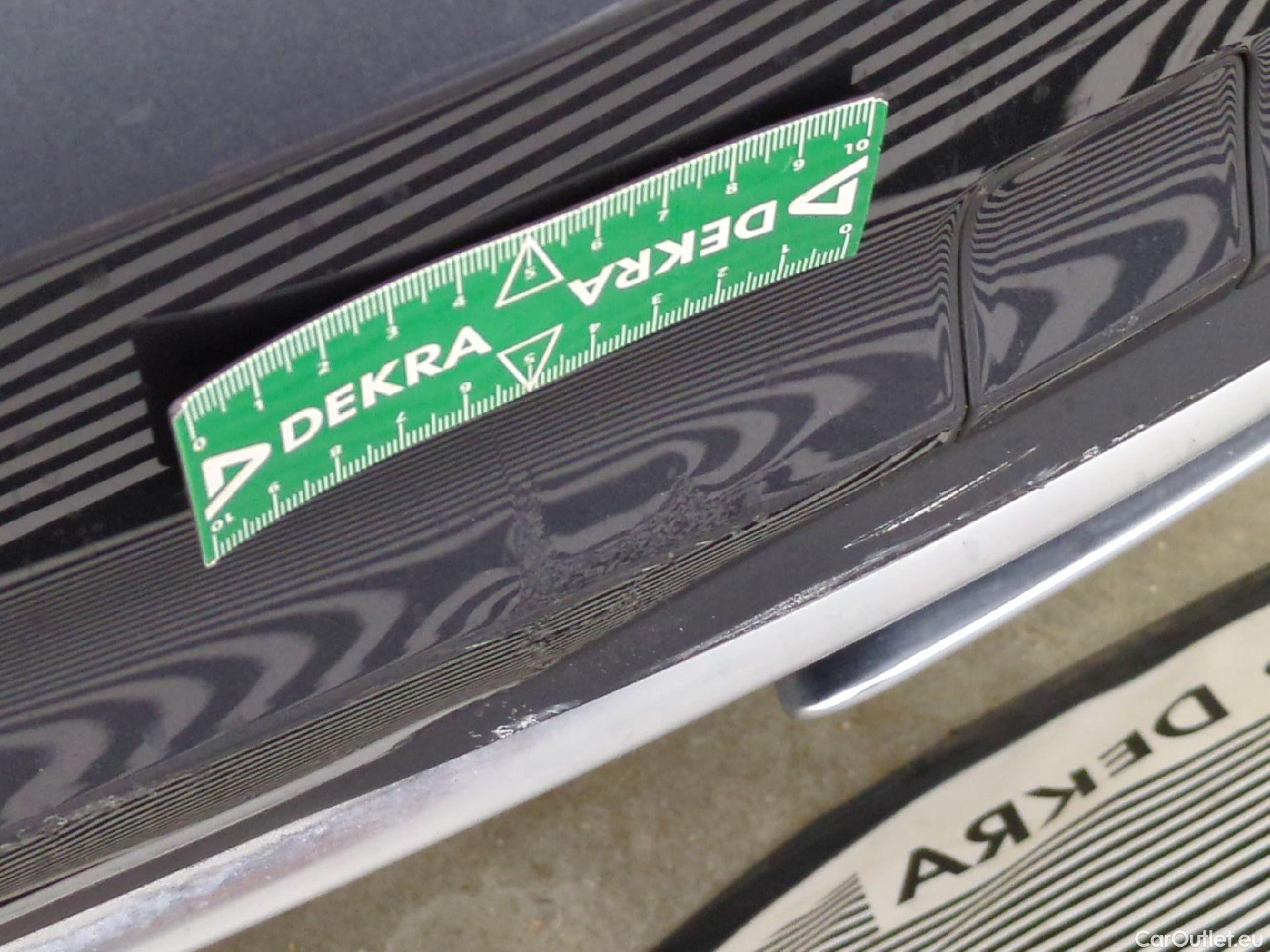  Audi  A4 AUDI  / 2019 / 4P / Berline 35 TFSI 150 S Tronic Avus #34