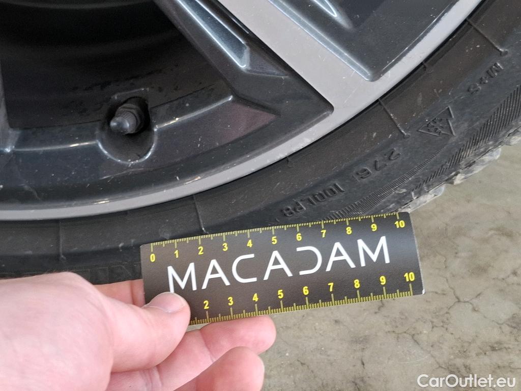  Bmw  Serie 1 BMW Série 1 / 2019 / 5P / Berline 1.5 116I DKG7 Business Design #38