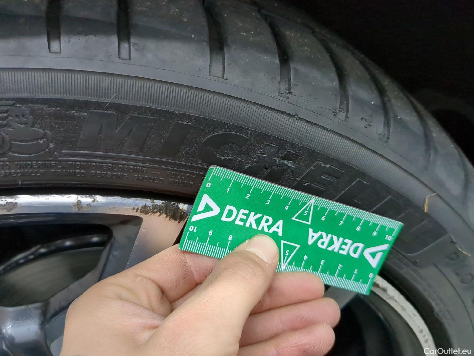  Bmw  X2 Série  sDrive 16d M Sport X 1.5 115CV BVA7 E6d #11