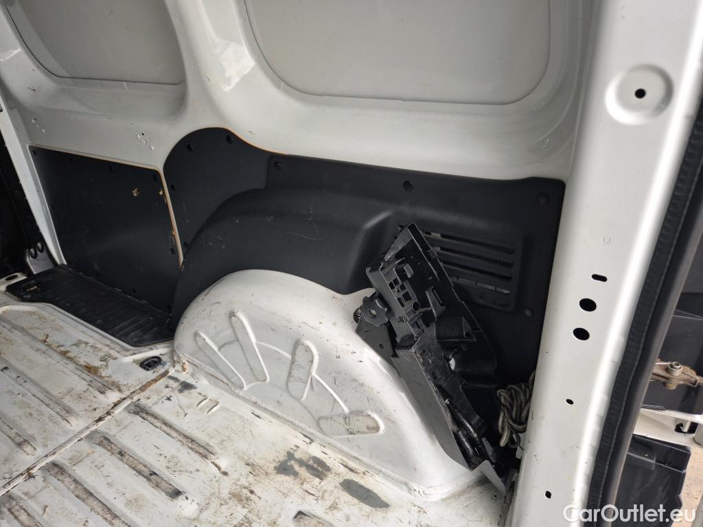  Renault  Kangoo RENAULT  Furgón/2013/3P/furgón derivado de turismo Profesional dCi 55 kW (75 CV) #31