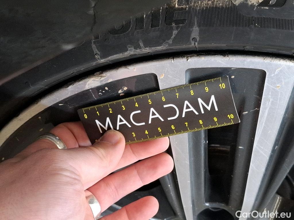  Bmw  Serie 1 BMW Série 1 / 2019 / 5P / Berline 1.5 116I DKG7 Business Design #16