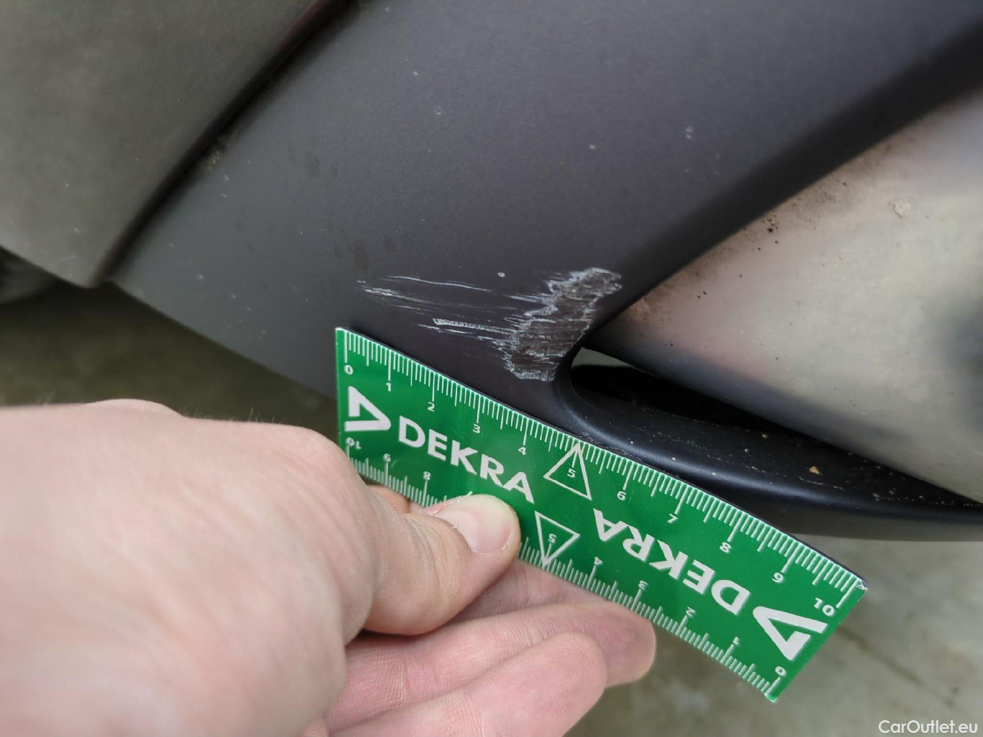  Audi  A4 AUDI  / 2019 / 4P / Berline 35 TFSI 150 S Tronic Avus #40