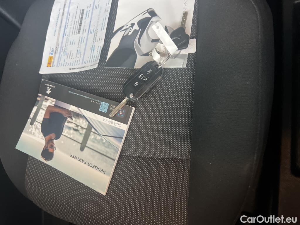  Peugeot  Partner  Premium L1 1.5 HDi 75CV MT5 E6dT #1