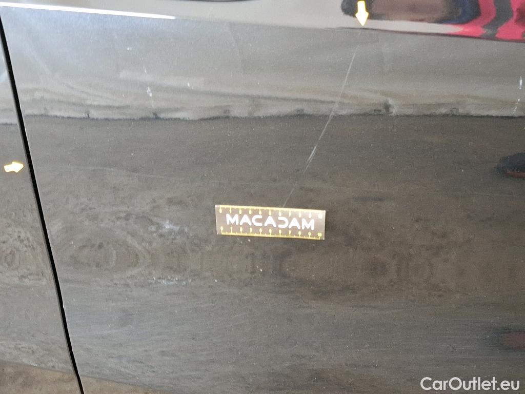  Bmw  Serie 1 BMW Série 1 / 2019 / 5P / Berline 1.5 116I DKG7 Business Design #4