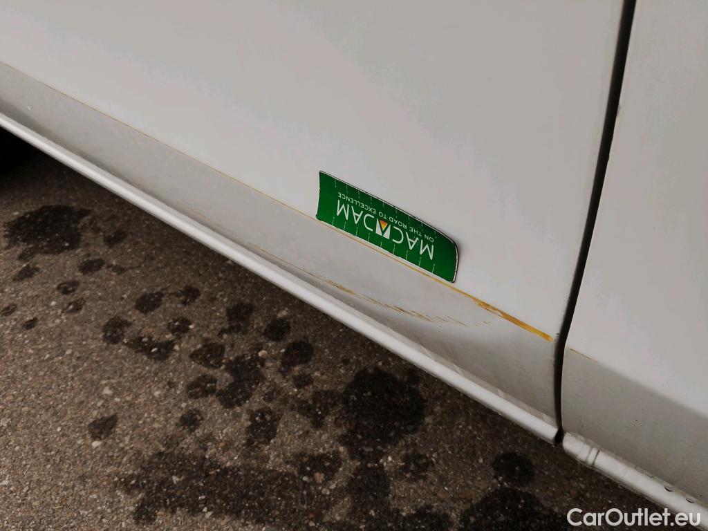  Mercedes  Vito MERCEDES-BENZ  / 2014 / 4P / furgón 116 CDI Larga #10