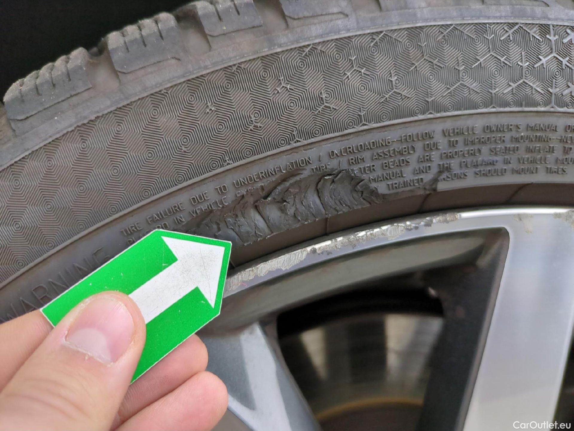  Audi  A4 AUDI  / 2019 / 4P / Berline 35 TFSI 150 S Tronic Avus #6