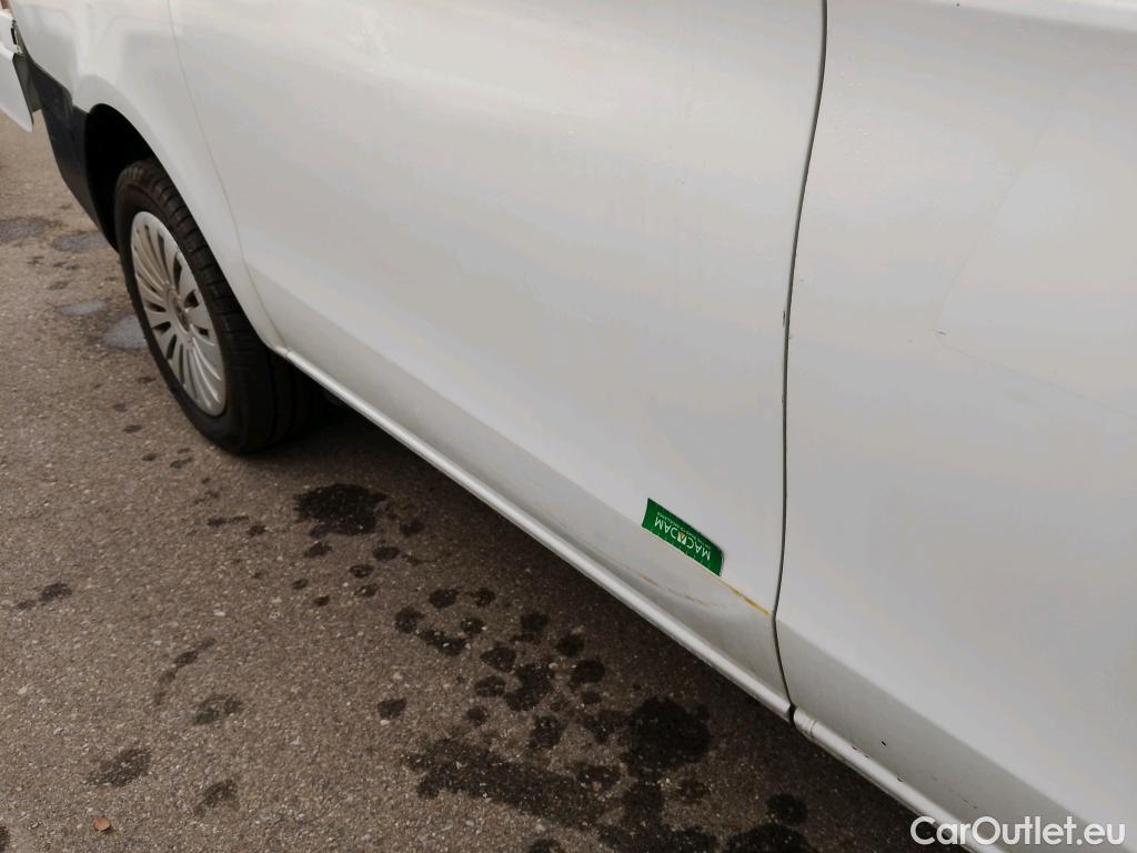  Mercedes  Vito MERCEDES-BENZ  / 2014 / 4P / furgón 116 CDI Larga #9