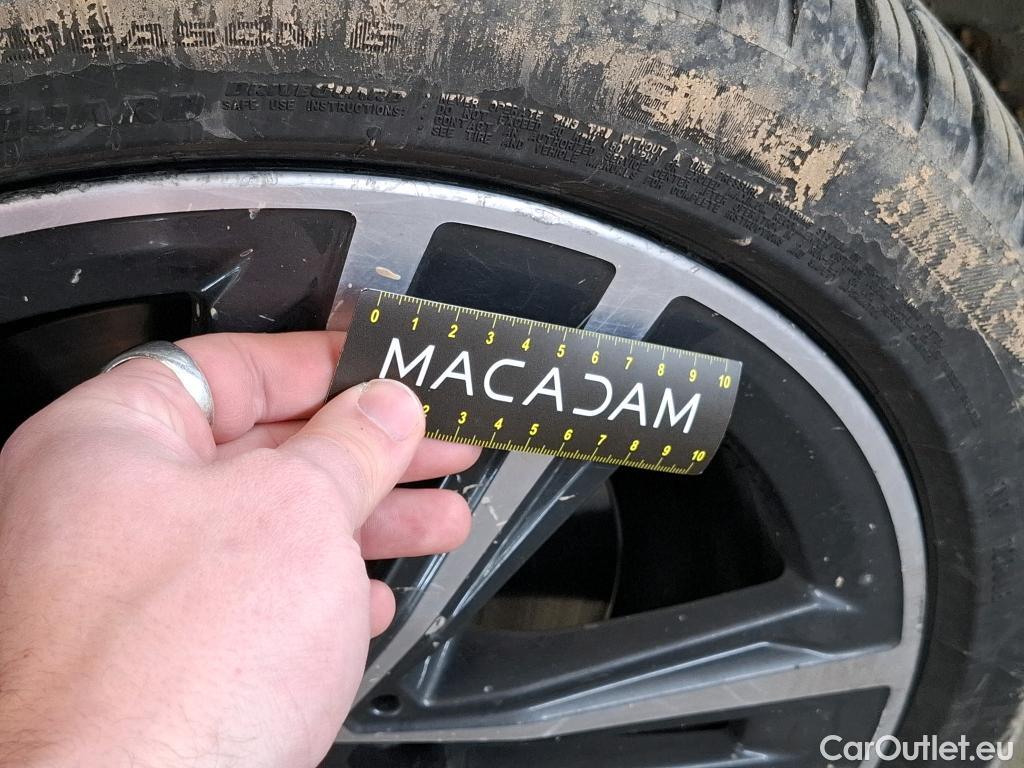  Bmw  Serie 1 BMW Série 1 / 2019 / 5P / Berline 1.5 116I DKG7 Business Design #18