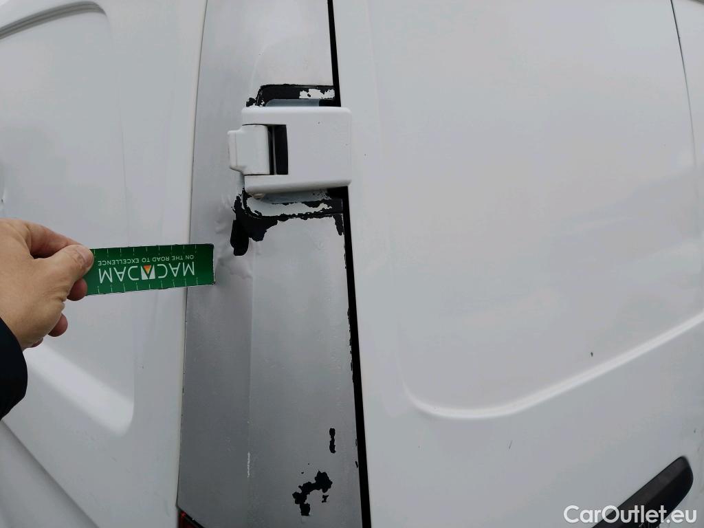  Mercedes  Vito MERCEDES-BENZ  / 2014 / 4P / furgón 116 CDI Larga #25