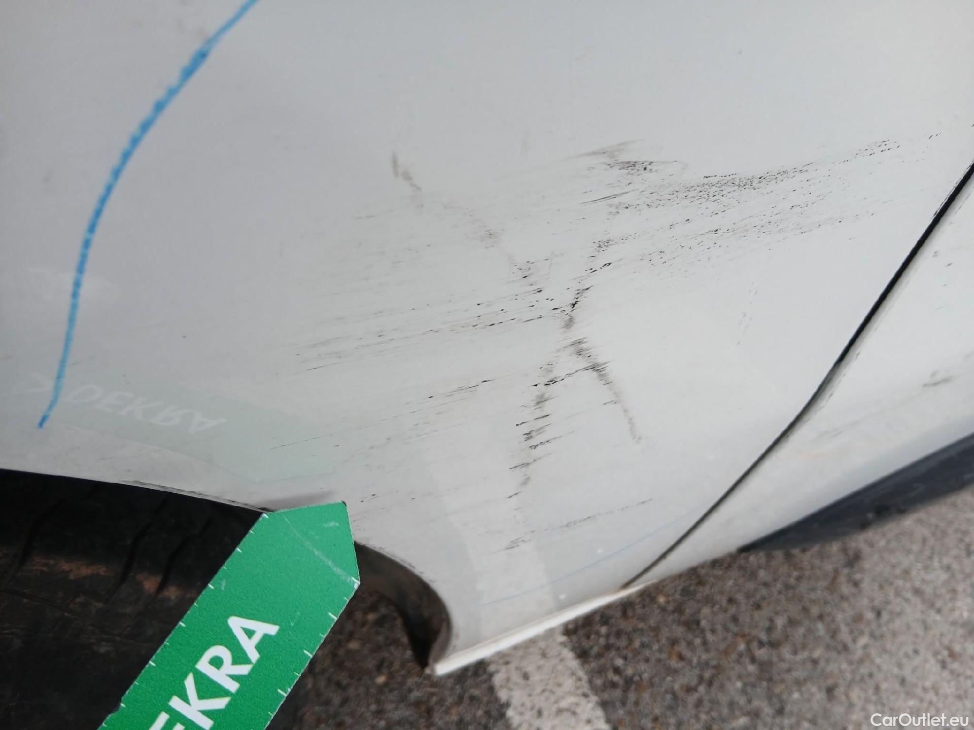  Opel  Vivaro OPEL  / 2019 / 4P / furgón Campaña F2ML 1.5 Diésel 74kW(100CV)M Std Exp #50