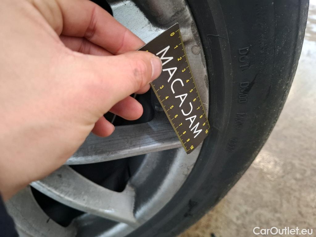  Bmw  Serie 5 Série 5 Berline 520 d Lounge 2.0 190CV BVA8 E6dT #37