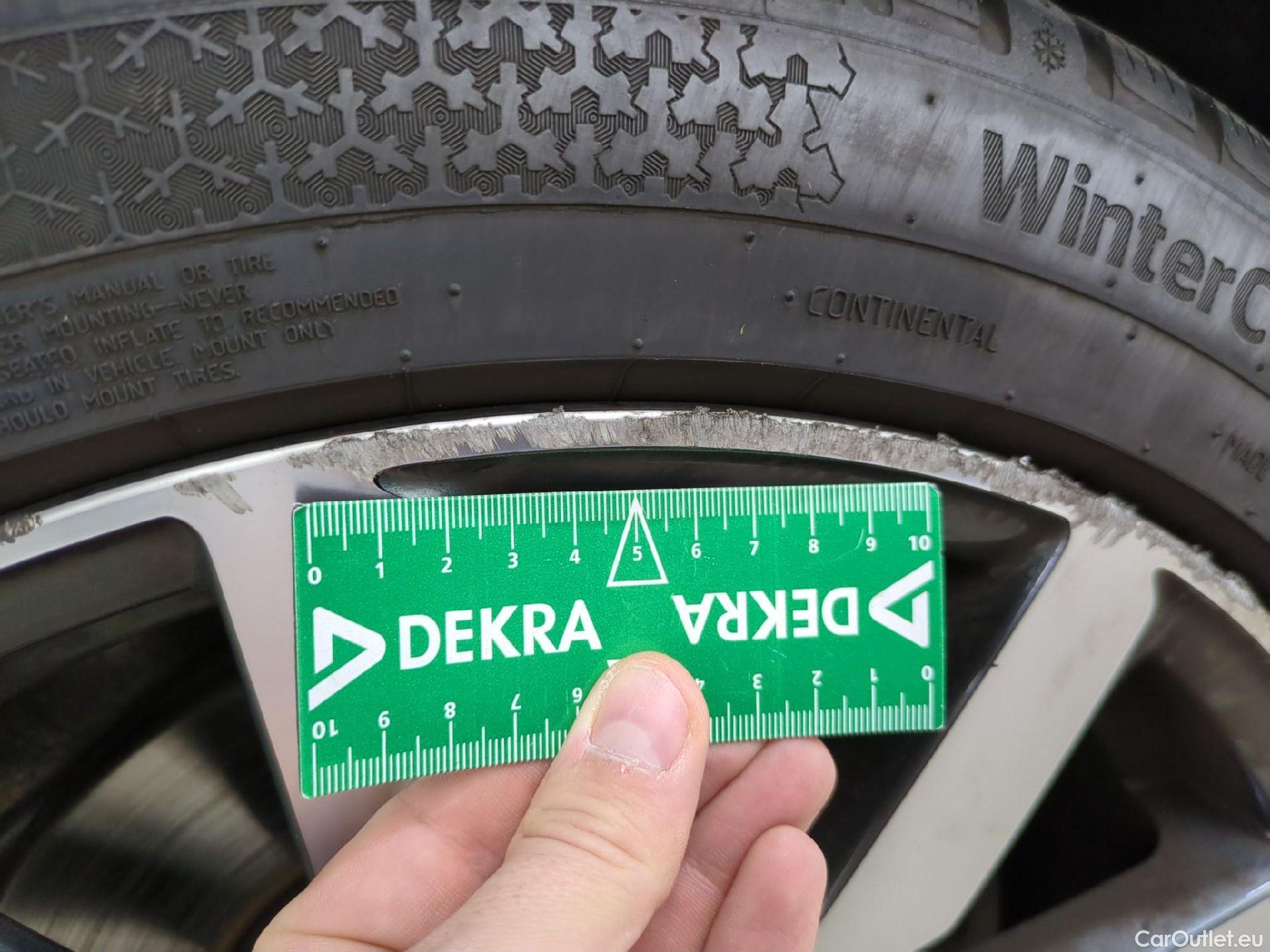  Audi  A4 AUDI  / 2019 / 4P / Berline 35 TFSI 150 S Tronic Avus #13