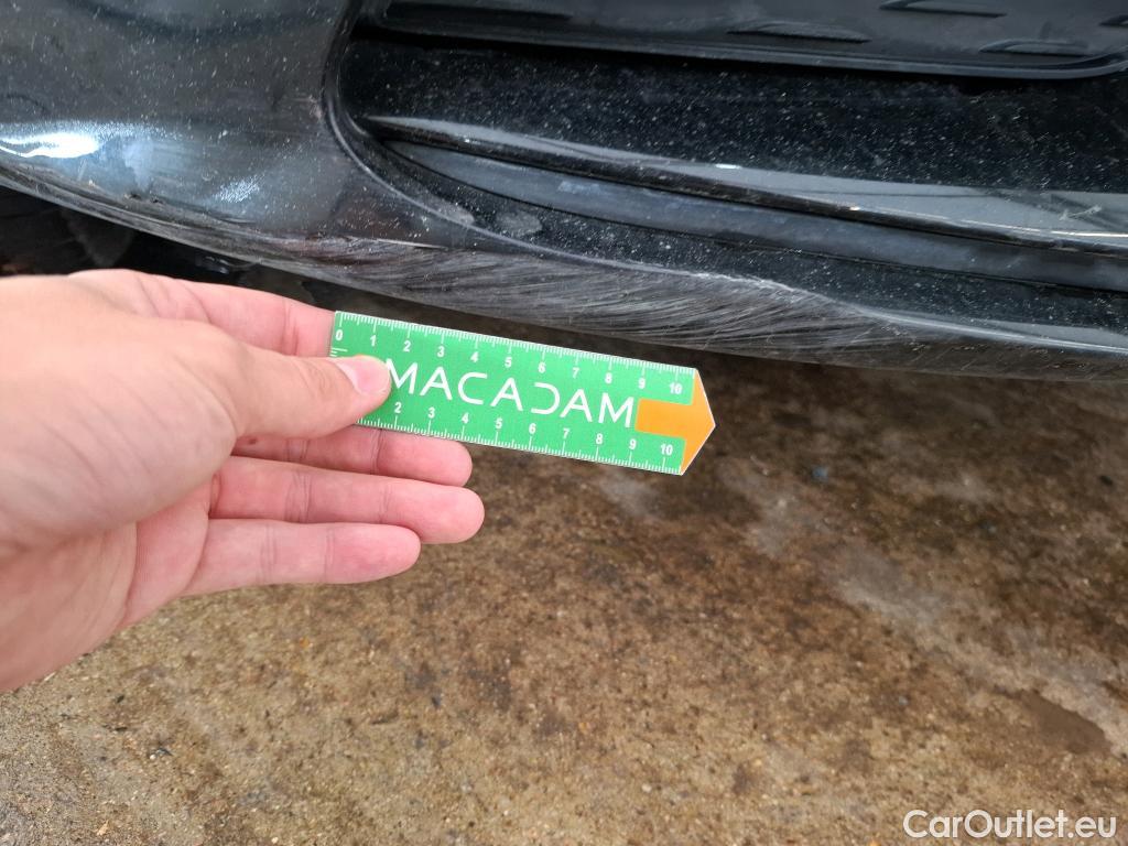  Mercedes  A-Klasse MERCEDES-BENZ Classe A 5p Berline A 200 AMG Line 7G-DCT #2