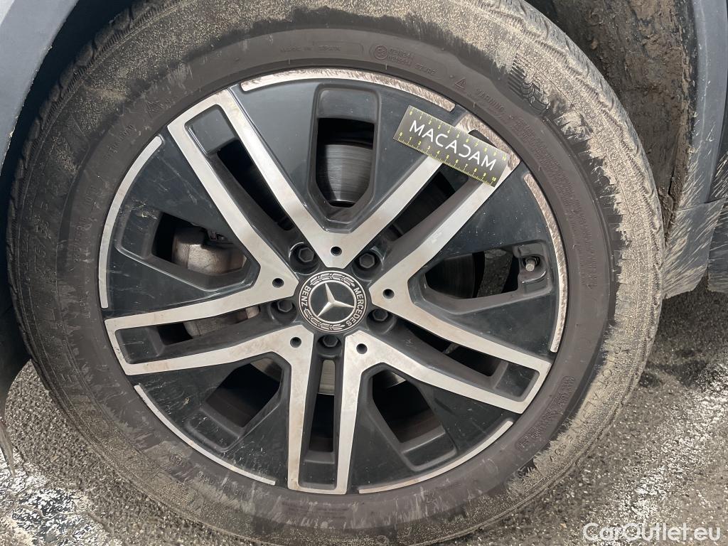  Mercedes  GLA MERCEDES-BENZ  / 2020 / 5P / SUV 2.0  200 D BUSINESS LINE DCT #5