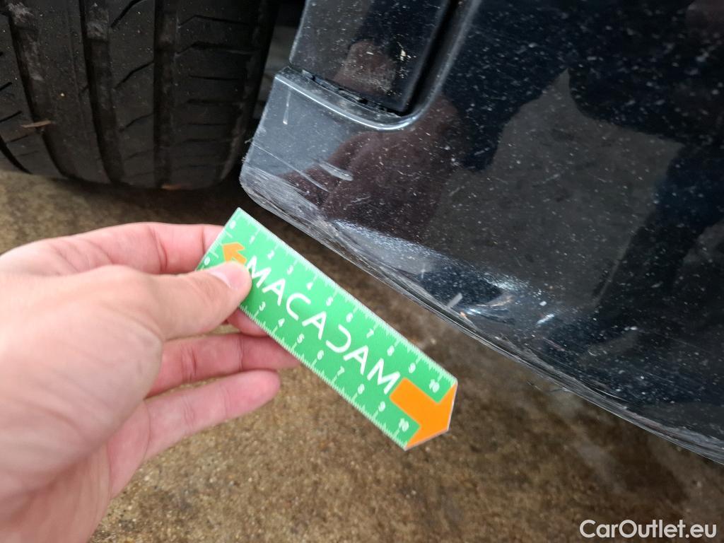  Mercedes  A-Klasse MERCEDES-BENZ Classe A 5p Berline A 200 AMG Line 7G-DCT #4