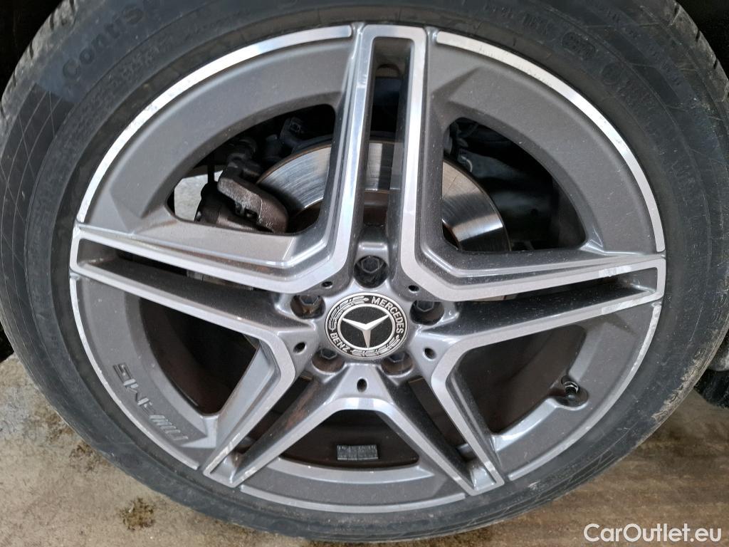  Mercedes  A-Klasse MERCEDES-BENZ Classe A 5p Berline A 200 AMG Line 7G-DCT #7