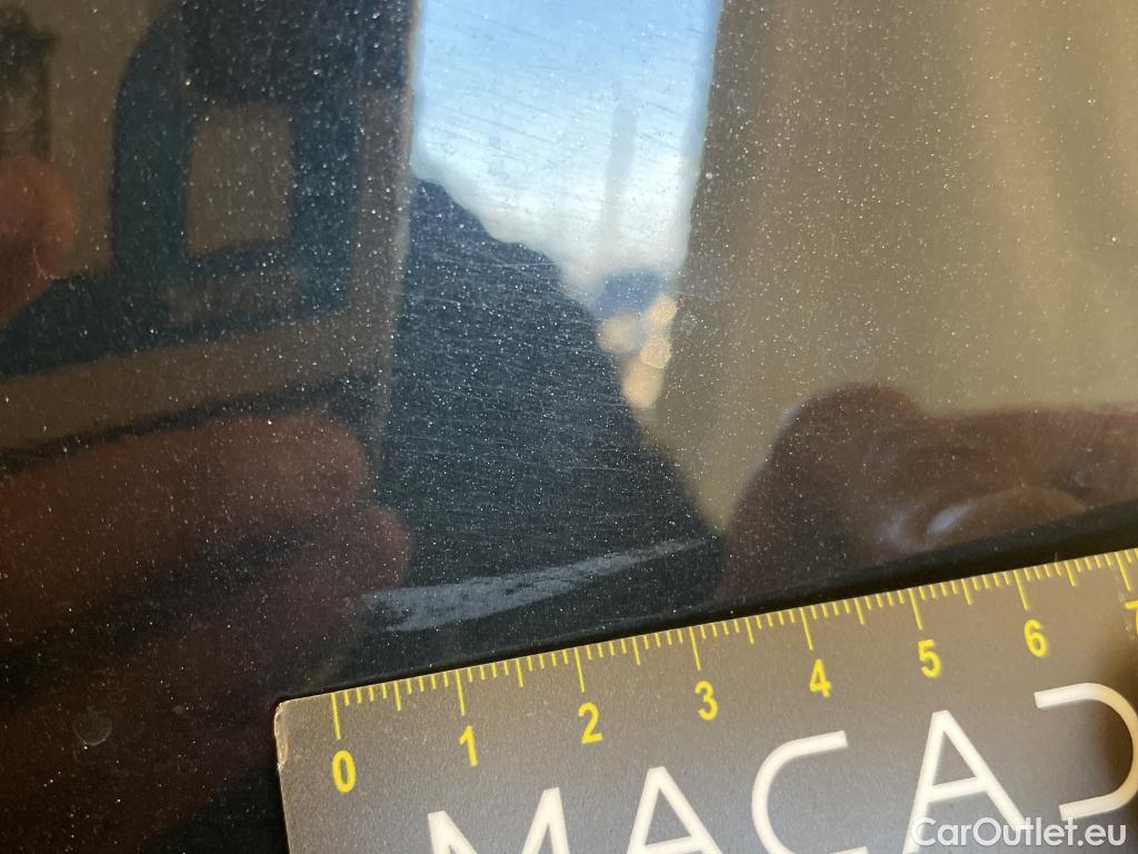  Mercedes  GLA MERCEDES-BENZ  / 2020 / 5P / SUV 2.0  200 D BUSINESS LINE DCT #17