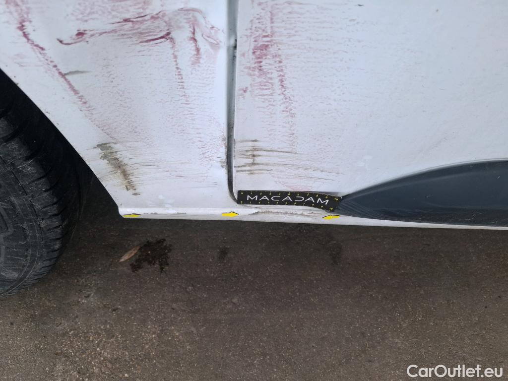  Citroen  Jumpy CITROEN  / 2016 / 4P / Combi Taille XL BlueHDi 120 S&S BVM6 Confort #37