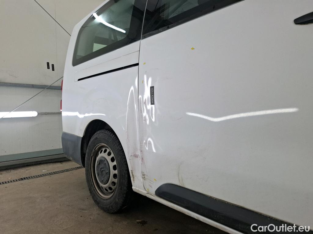  Citroen  Jumpy CITROEN  / 2016 / 4P / Combi Taille XL BlueHDi 120 S&S BVM6 Confort #16