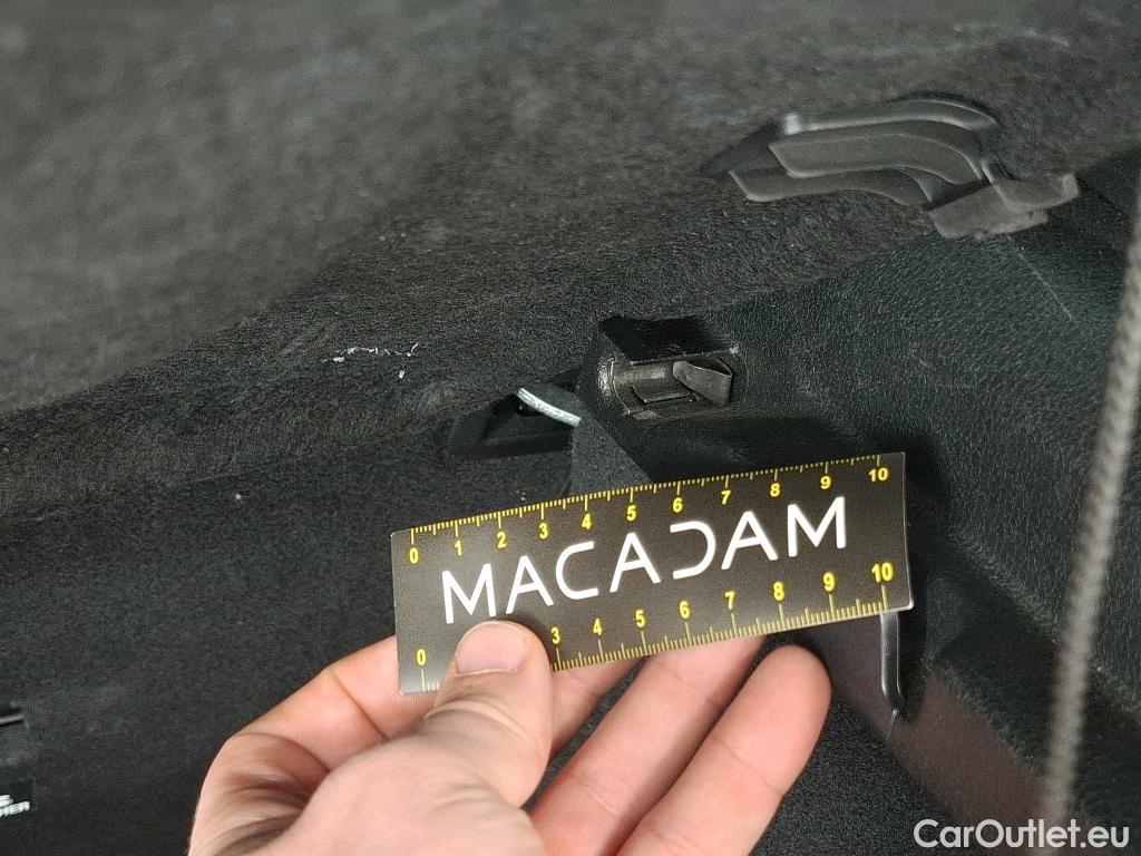  Mercedes  A-Klasse MERCEDES-BENZ Classe A Compact / 2018 / 5P / Berline A 180 d Business Line 8G-DCT #2