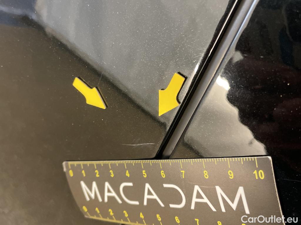  Mercedes  GLA MERCEDES-BENZ  / 2020 / 5P / SUV 2.0  200 D BUSINESS LINE DCT #2