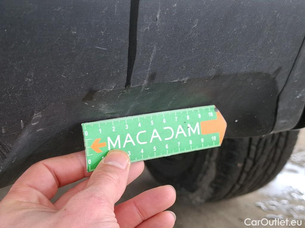  Dacia  Duster  II Essential 1.6 SCe 115CV BVM5 E6dT #40