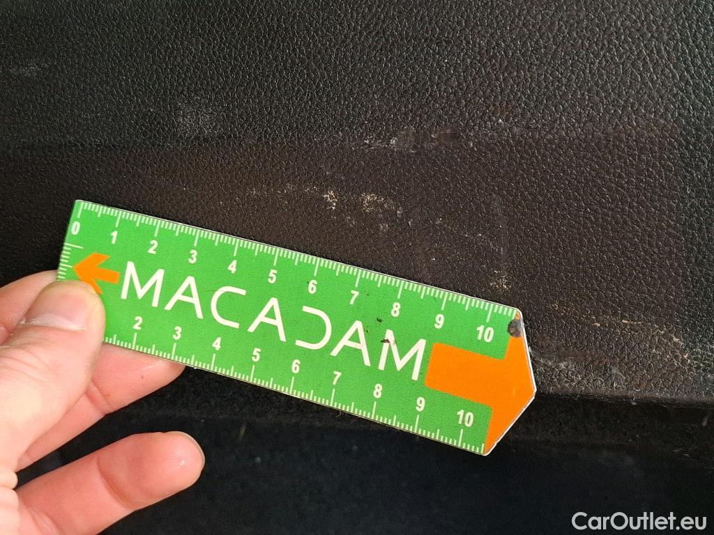  Dacia  Duster  II Essential 1.6 SCe 115CV BVM5 E6dT #9