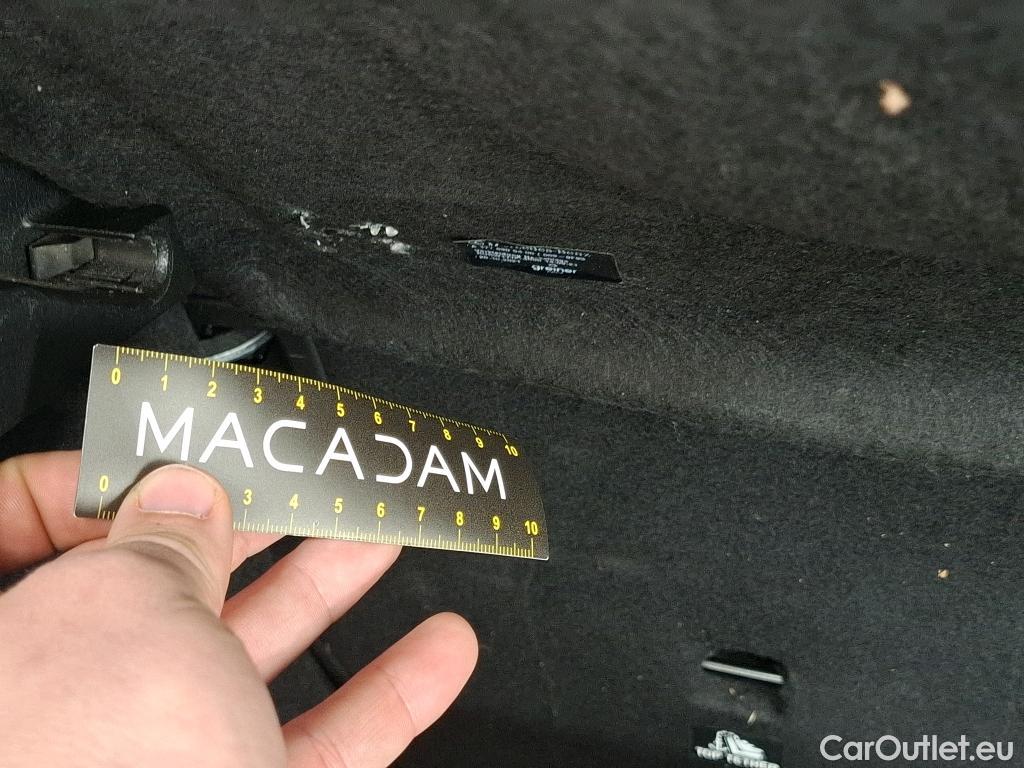  Mercedes  A-Klasse MERCEDES-BENZ Classe A Compact / 2018 / 5P / Berline A 180 d Business Line 8G-DCT #3