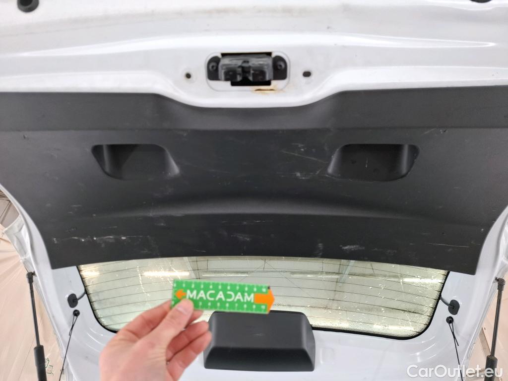  Dacia  Duster  II Essential 1.6 SCe 115CV BVM5 E6dT #11