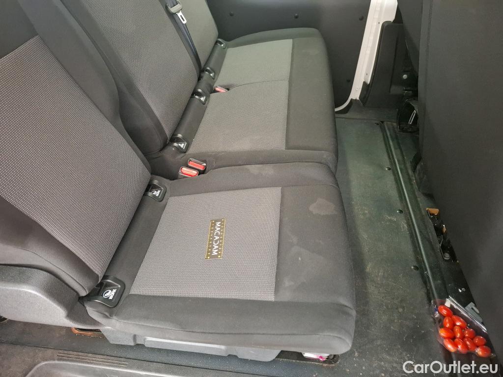  Citroen  Jumpy CITROEN  / 2016 / 4P / Combi Taille XL BlueHDi 120 S&S BVM6 Confort #42