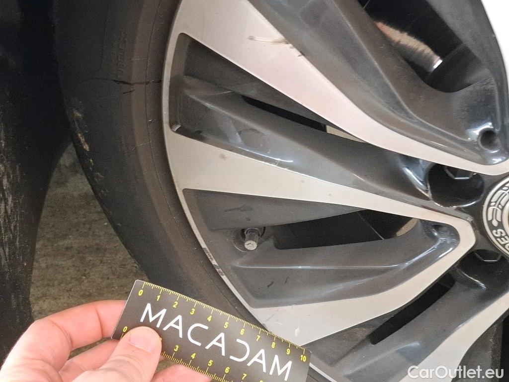  Mercedes  A-Klasse MERCEDES-BENZ Classe A Compact / 2018 / 5P / Berline A 180 d Business Line 8G-DCT #14