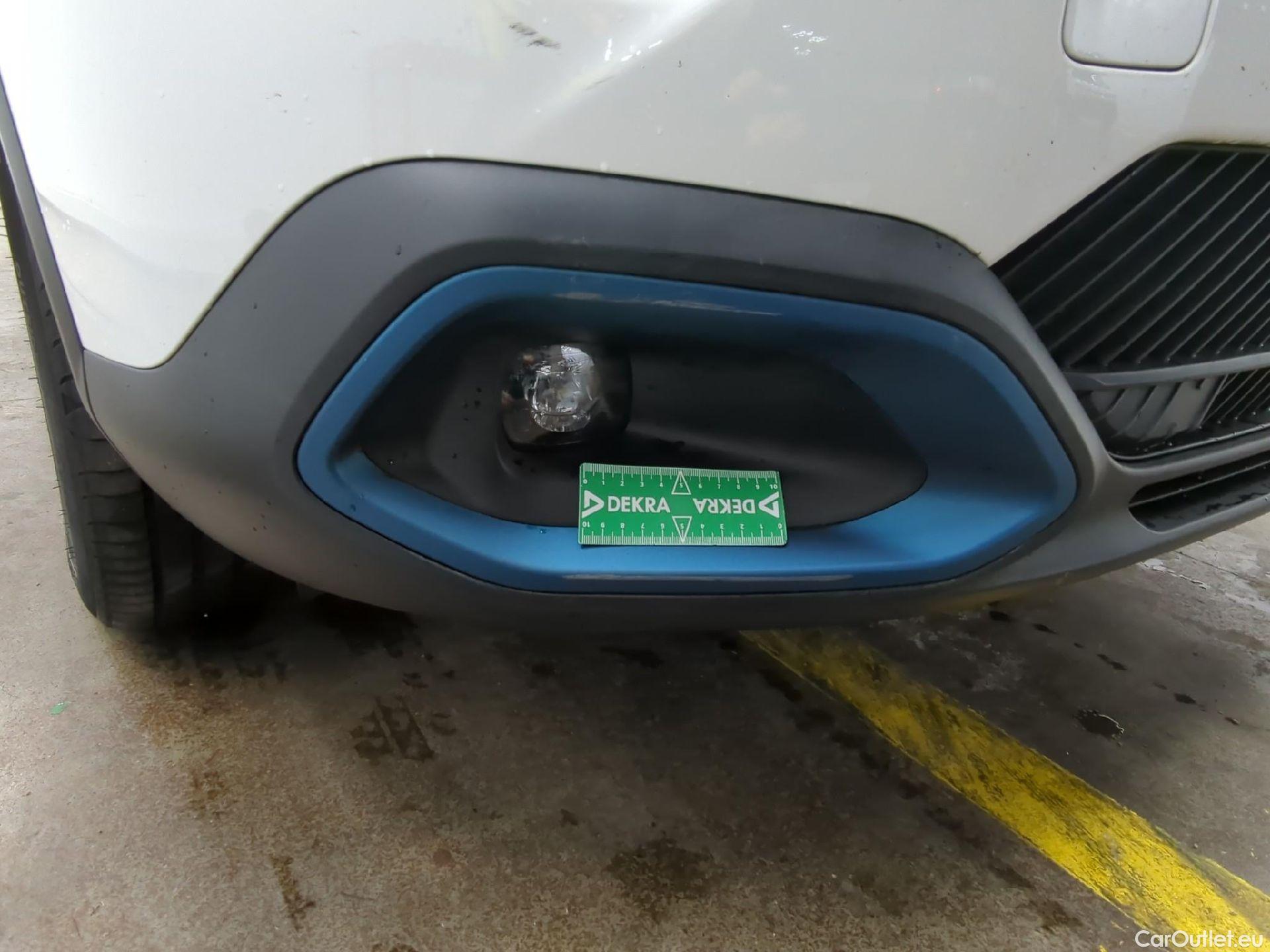  Citroen  C4  Berline e- Feel 50kWh BVA #4