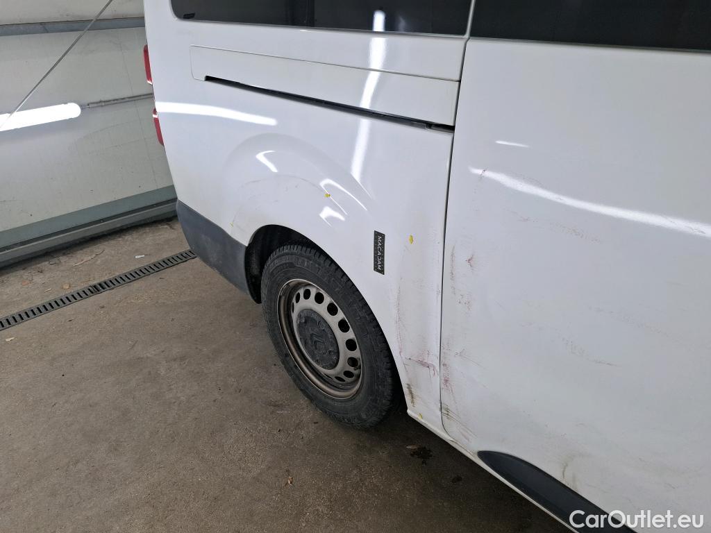  Citroen  Jumpy CITROEN  / 2016 / 4P / Combi Taille XL BlueHDi 120 S&S BVM6 Confort #1