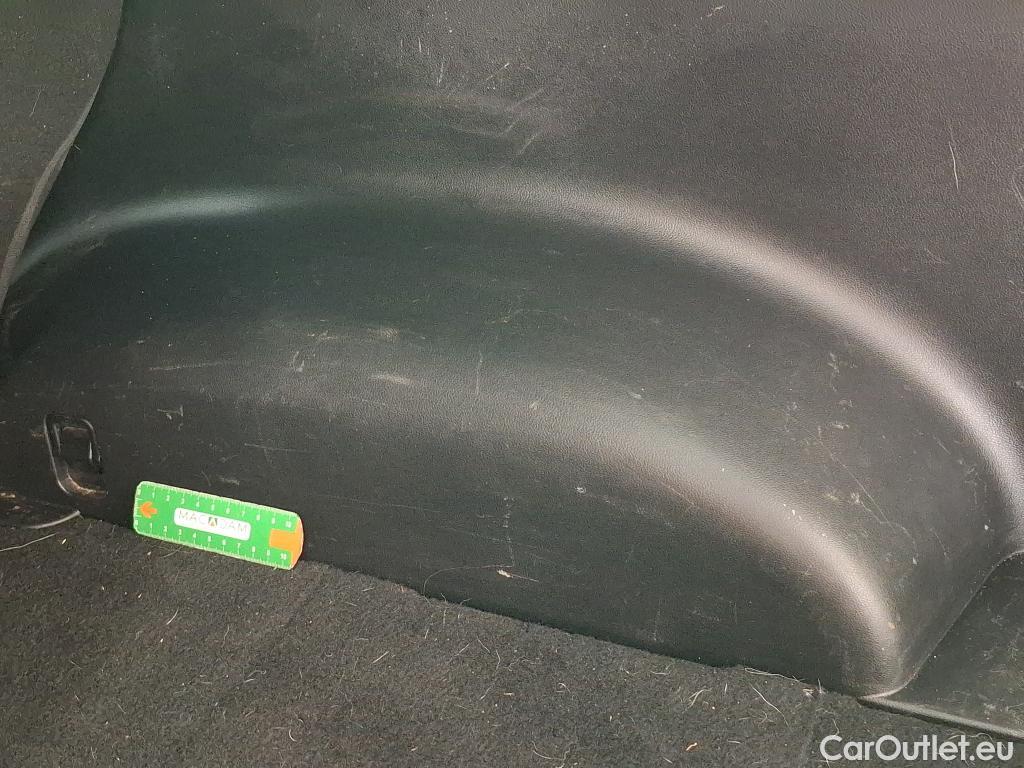  Hyundai  Tucson  Business Mild-Hybrid 2WD 1.6 CRDI 135CV BVA7 E6d #16