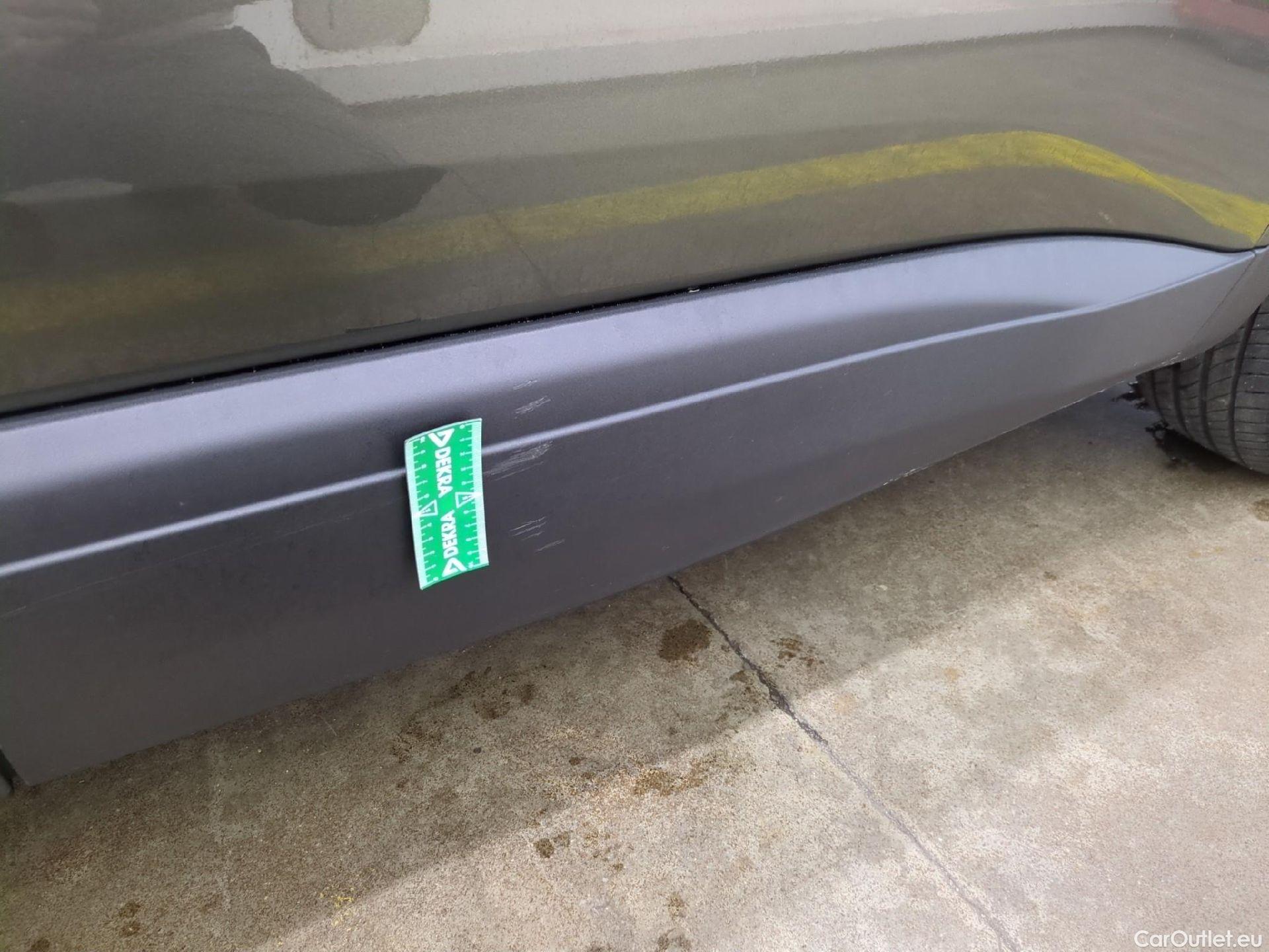  Peugeot  3008  Active Business 1.5 HDi 130CV BVA8 E6d #46