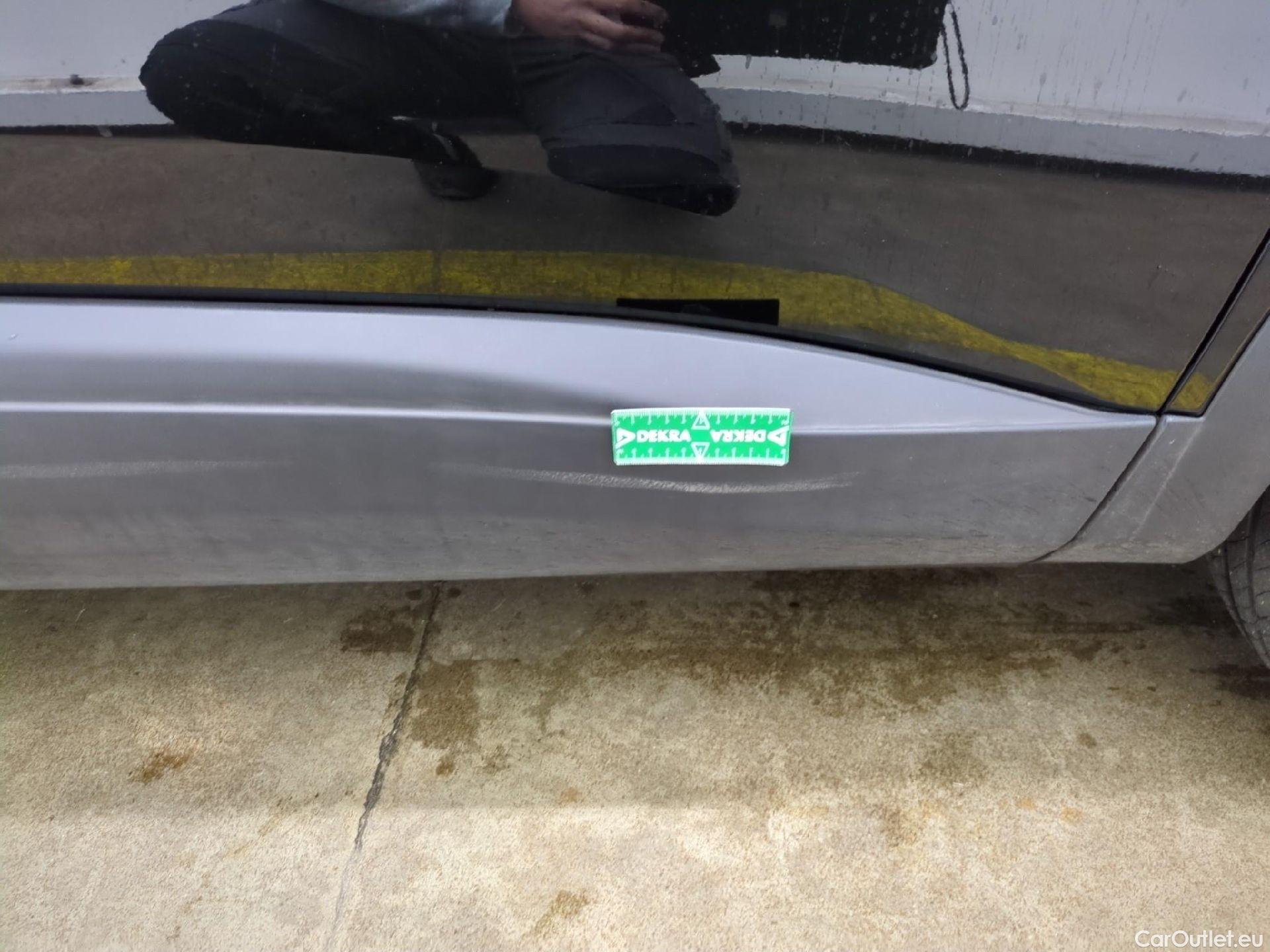  Peugeot  3008  II Active Pack 1.5 HDi 130CV BVA8 E6d #33