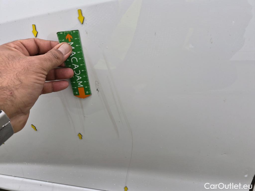  Peugeot  208  Premium 1.5 HDi 100CV BVM6 E6d #15